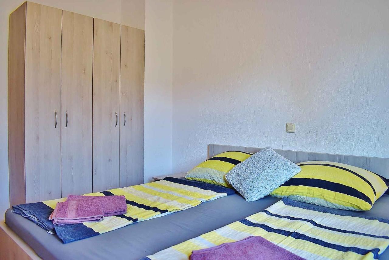 Apartment In Lopar/Insel Rab 17739 Ngoại thất bức ảnh