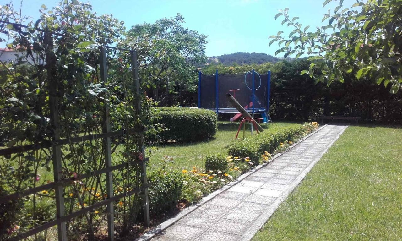 Apartment In Lopar/Insel Rab 17739 Ngoại thất bức ảnh